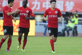 金年会APP-沙尔克重演逆袭传奇，豪取关键胜利提振士气的简单介绍