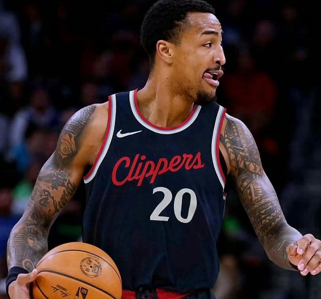 猛龙客场取胜,小卡复出砍下全队最高分助球队胜出的简单介绍 猛龙客场取胜,小卡复出砍下全队最高分助球队胜出的简单介绍